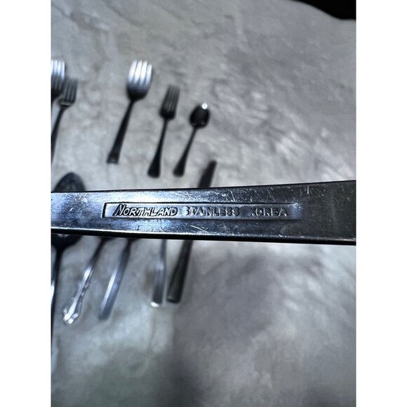 Silco, Northland, Oxford, Hall, Oneida silverware misc lot - Picture 3 of 7